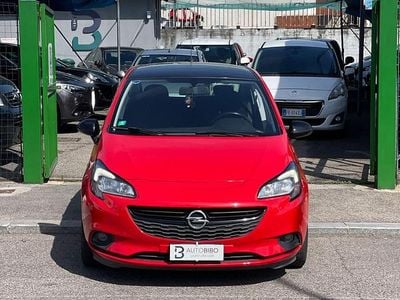 Usata Opel Corsa 90 CV (66 kW) 2017 Rosso Berlina