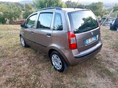 Usata Fiat Idea 90 CV (66 kW) 2007 Marrone Monovolume