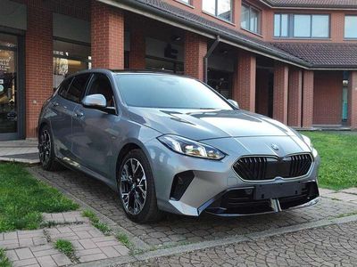 Usata BMW 120 M Sport 170 CV (125 kW) 2025 Grigio Utilitaria