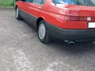 Usata Alfa Romeo 164 188 CV (138 kW) 1990 Rosso Berlina