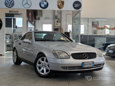 Usata Mercedes SLK200 192 CV (141 kW) 2000 Grigio Cabrio