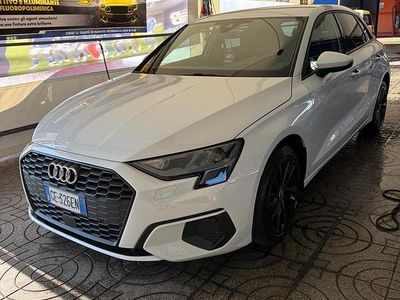 Usata Audi A3 S-Line 150 CV (110 kW) 2021 Bianco Berlina