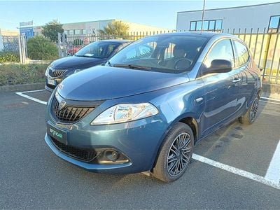 Usata Lancia Ypsilon S 69 CV (50 kW) 2024 Blu Utilitaria