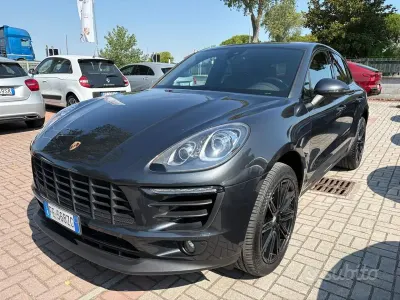 Usata Porsche Macan 250 CV (183 kW) 2016 Grigio SUV