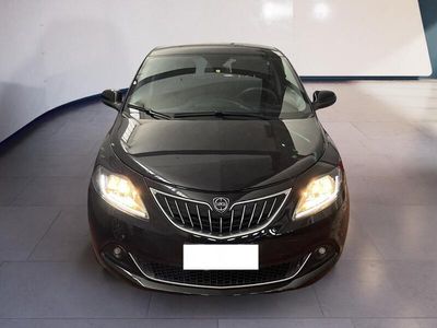 Usata Lancia Ypsilon Gold 70 CV (51 kW) 2022 Nero Utilitaria
