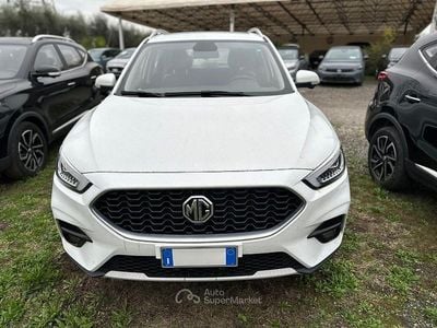 Usado MG ZS Luxury 111 CV (81 kW) 2023 Blanco SUV