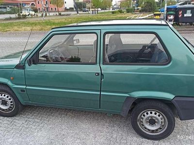 Occasion Fiat Panda Young 39 ch (28 kW) 1999 Vert Berline