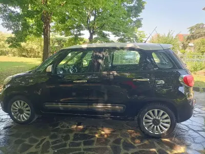Usata Fiat 500L Living 85 CV (62 kW) 2013 Nero Monovolume