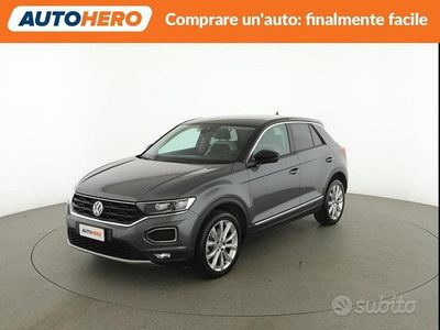 Usata VW T-Roc Advance 150 CV (110 kW) 2018 Grigio SUV