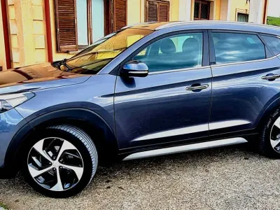 Usata Hyundai Tucson 141 CV (103 kW) 2017 Grigio SUV