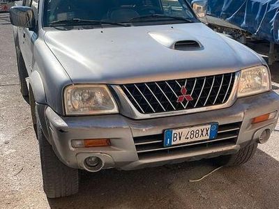 Mitsubishi L200