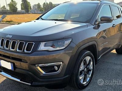 Usata Jeep Compass Limited 140 CV (102 kW) 2019 Grigio SUV
