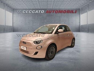 Usata Fiat 500e Icon 86 kW (118 CV) 2021 Rosa Berlina