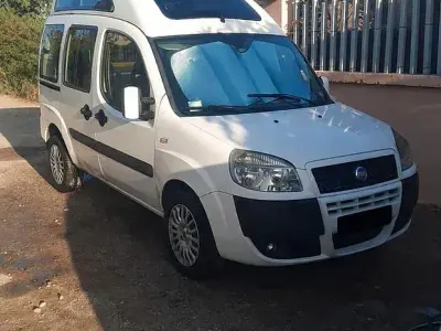 Usata Fiat Doblò 69 CV (50 kW) 2006 Bianco Monovolume