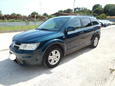 Usata Fiat Freemont Lounge 140 CV (102 kW) 2013 Bluazzurro SUV