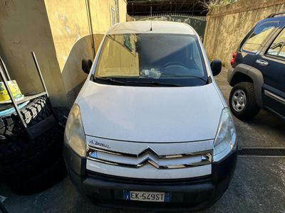 Bianco Usata 2011 Citroën Berlingo Monovolume | 5500 € (Molto cara)