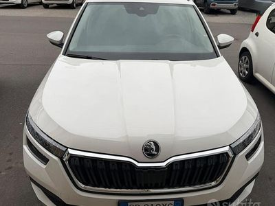 Bianco Usata 2023 Skoda Kamiq Ambition SUV | 18.500 € (Buon prezzo)