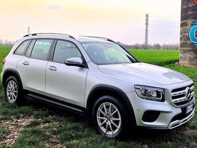 Usata Mercedes GLB200 150 CV (110 kW) 2021 Argento SUV
