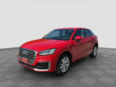 Usata Audi Q2 S-Line 116 CV (85 kW) 2020 Rosso tango SUV