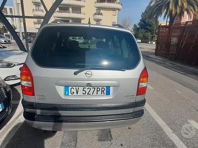 Usata Opel Zafira 2001 Monovolume