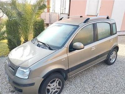 Begagnad Fiat Panda 77 HK (56 kW) 2010 Halvkombi