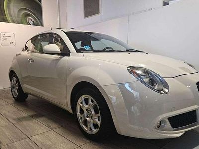 Usata Alfa Romeo MiTo Distinctive 77 CV (56 kW) 2015 Biancospino Utilitaria