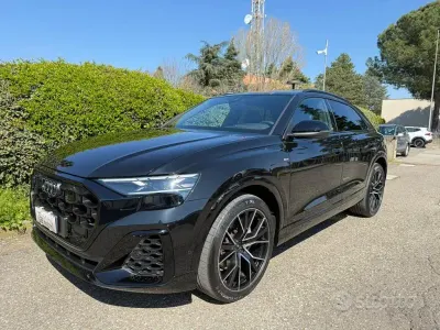 Usata Audi Q8 S-Line 286 CV (210 kW) 2025 Nero SUV