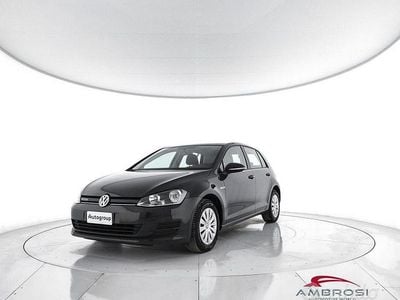 Usata VW Golf VII Trendline 110 CV (80 kW) 2016 Nero Utilitaria