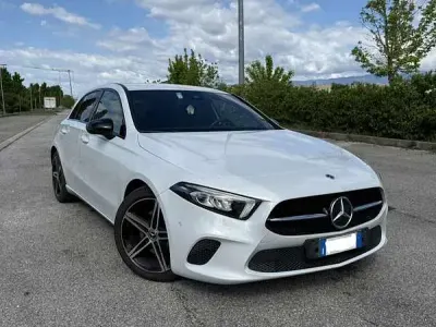 Usata Mercedes A180 Edition 116 CV (85 kW) 2023 Berlina