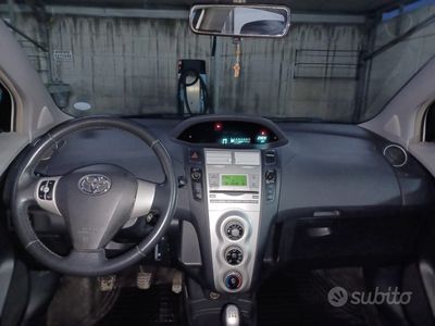 usata Toyota Yaris now