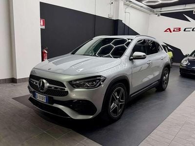 Usata Mercedes GLA200 Premium 150 CV (110 kW) 2021 Argento SUV