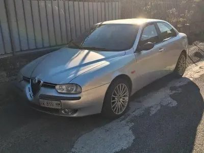 Usata Alfa Romeo 156 120 CV (88 kW) 1998 Grigio Berlina