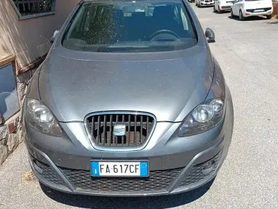 Usata Seat Altea 105 CV (77 kW) 2015 Grigio Monovolume