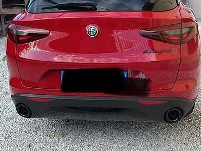 Usata Alfa Romeo Stelvio Tech Edition 160 CV (117 kW) 2019 Rosso SUV