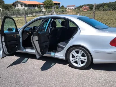 Usata Mercedes E280 190 CV (139 kW) 2007 Grigio Berlina