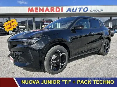 Nuova Alfa Romeo GT Junior Ti 145 CV (106 kW) 2026 Nero SUV