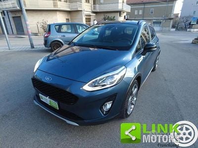 Usata Ford Fiesta Active 100 CV (73 kW) 2019 Blu Utilitaria