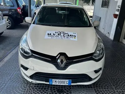 Usata Renault Clio IV 90 CV (66 kW) 2017 Beige Berlina
