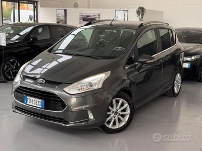 Usata Ford B-MAX Titanium 90 CV (66 kW) 2016 Grigio Monovolume