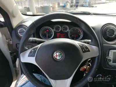 Usata Alfa Romeo MiTo 85 CV (62 kW) 2014 Bianco Utilitaria