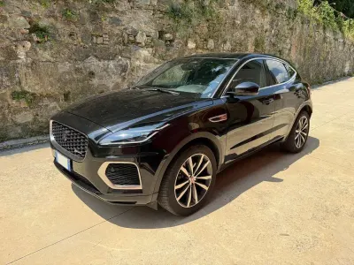 Usata Jaguar E-Pace R-Dynamic 163 CV (119 kW) 2022 Nero SUV