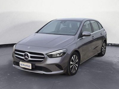 Usata Mercedes B180 116 CV (85 kW) 2022 Grigio Monovolume