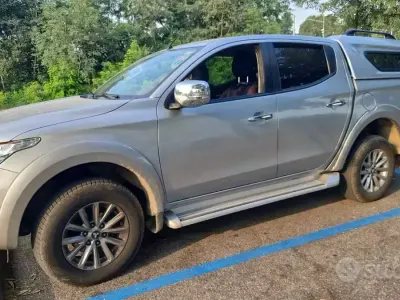 Usata Mitsubishi L200 Top 181 CV (133 kW) 2018 Grigio Pick-up