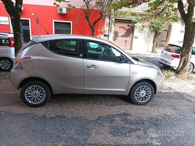 Usata Lancia Ypsilon 2014 Utilitaria