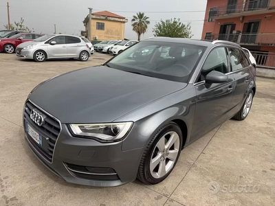 Usata Audi A3 Attraction 104 CV (76 kW) 2013 Grigio Berlina