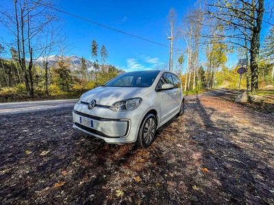 Usata VW e-up! 61 kW (83 CV) 2020 Bianco Utilitaria
