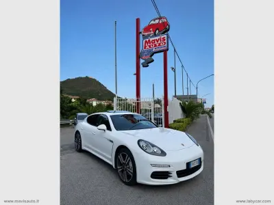 Usata Porsche Panamera Diesel 250 CV (183 kW) 2014 Bianco Utilitaria