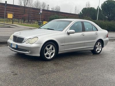 Argento Usata 2003 Mercedes C220 Avantgarde Berlina | 2300 € (Ottimo prezzo)