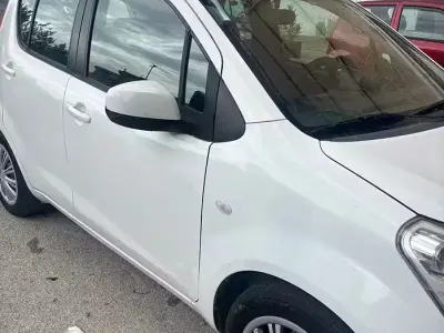 Usata Suzuki Splash 68 CV (50 kW) 2013 Bianco Utilitaria