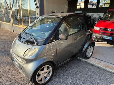 Usata Smart ForTwo Cabrio Pulse 41 CV (30 kW) 2004 Grigio Cabrio